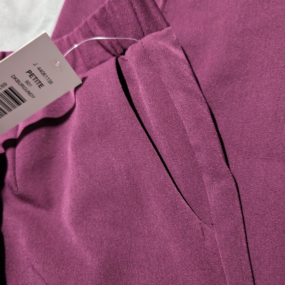 NWT TanJay Womens Burgundy slacks size 14P Elastic waist band casual pants - Picture 6 of 7
